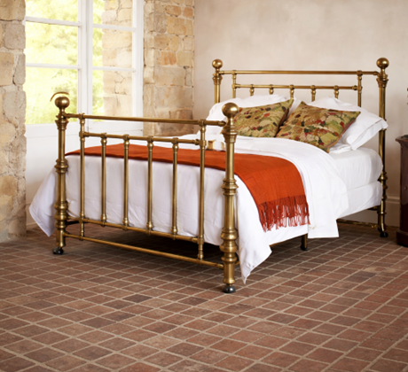 Pirinç Karyola Şıklık ve Dayanıklılığın Zamansız Buluşması